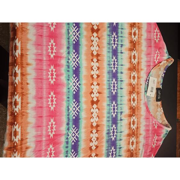 NWT Fab Rik Aztec Multicolored ¾ Sleeve Casual Top Size Large - Picture 6 of 8